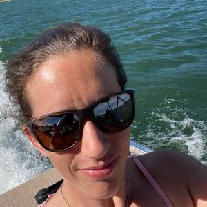 Meet your Posher, Jacklyn